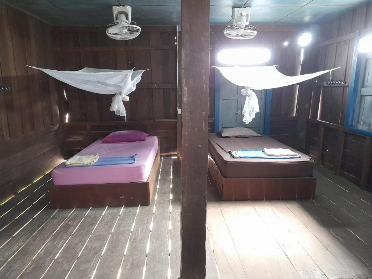 A Pousada Ta'S Dorm Dondet Ban Dondét Exterior foto